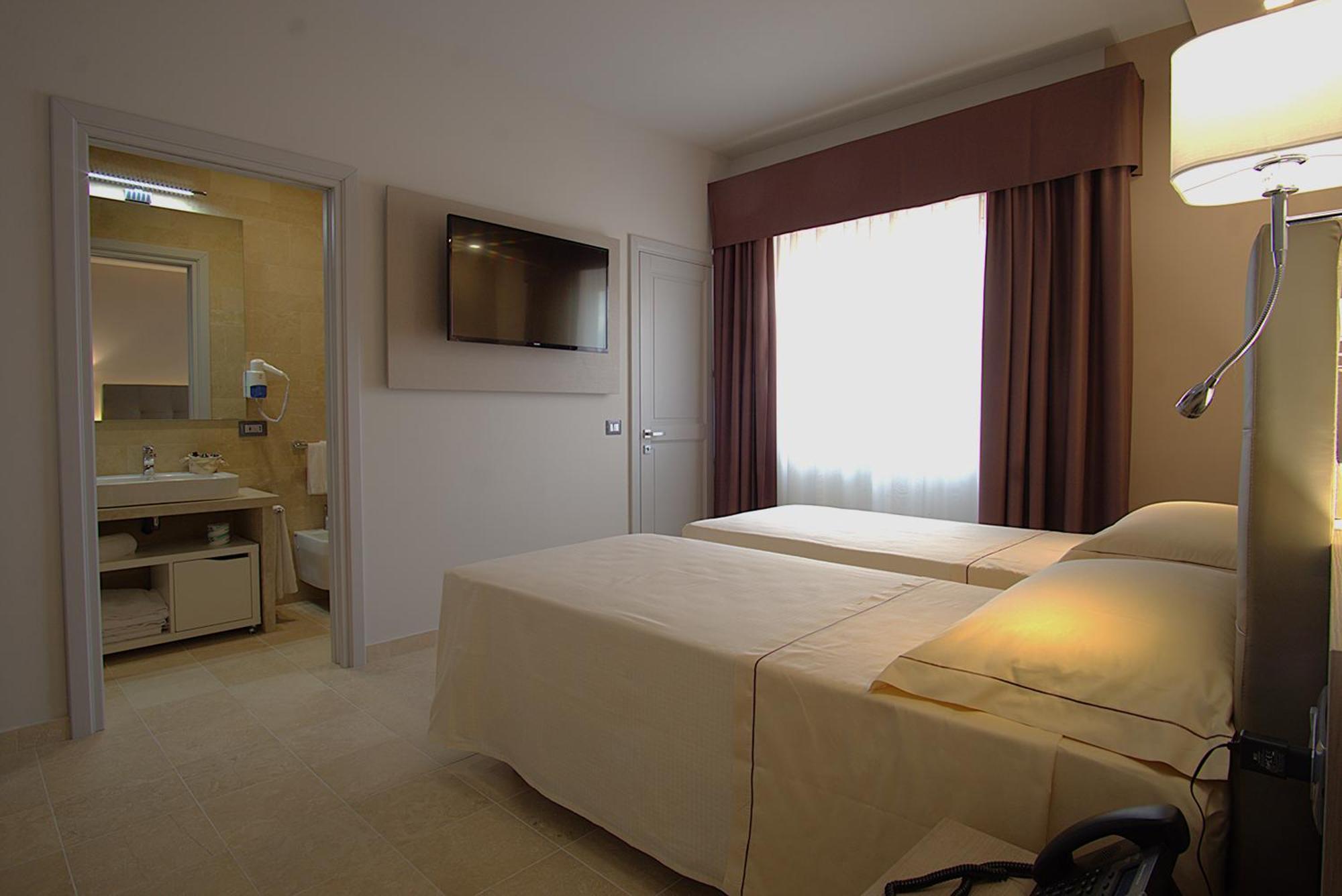 Netum Hotel Noto Exteriör bild
